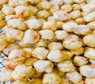 Chả mực pha tôm viên